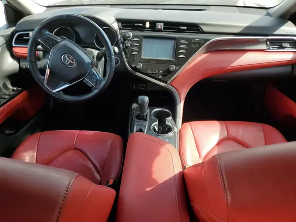 4T1B61HK3JU124191 2018 TOYOTA CAMRY - Image 8