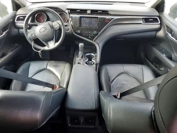 4T1B61HK3JU131559 2018 TOYOTA CAMRY - Image 8