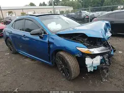 4T1B61HK3JU132744 2018 TOYOTA CAMRY