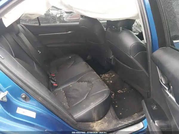 4T1B61HK3JU132744 2018 TOYOTA CAMRY - Image 8