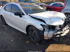 4T1B61HK3JU137474 2018 TOYOTA CAMRY