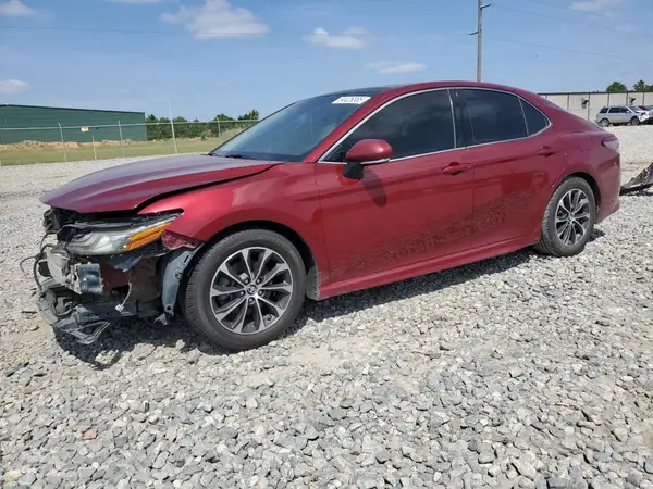 4T1B61HK3JU655181 2018 TOYOTA CAMRY - Image 1