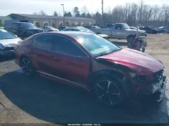 4T1B61HK3JU670781 2018 TOYOTA CAMRY