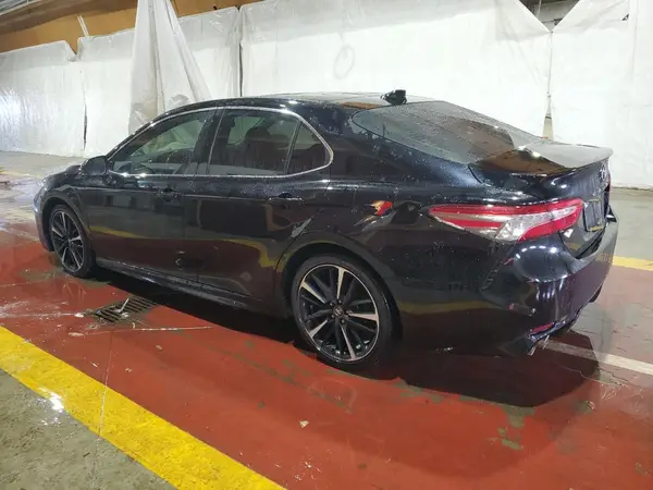 4T1B61HK3KU169732 2019 TOYOTA CAMRY - Image 2