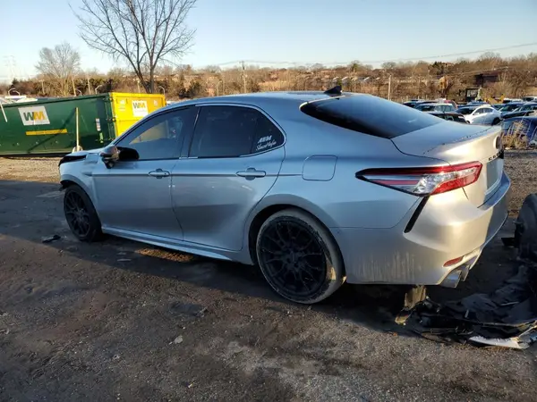 4T1B61HK3KU227757 2019 TOYOTA CAMRY - Image 2