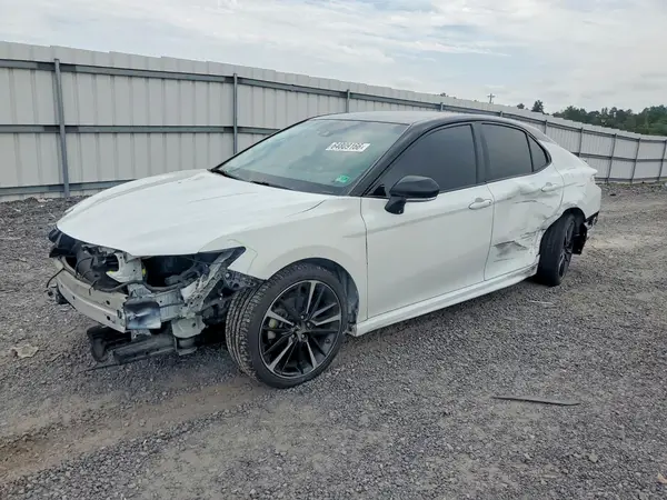 4T1B61HK3KU244672 2019 TOYOTA CAMRY - Image 1