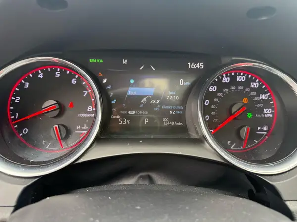 4T1B61HK3KU245949 2019 TOYOTA CAMRY - Image 8