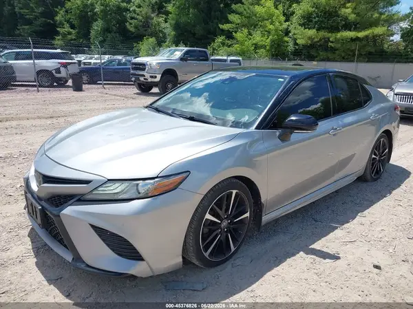 4T1B61HK3KU248429 2019 TOYOTA CAMRY - Image 2