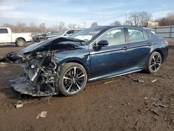 4T1B61HK3KU250231 2019 TOYOTA CAMRY - Image 1