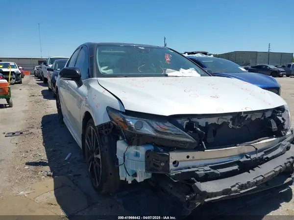 4T1B61HK3KU269524 2019 TOYOTA CAMRY - Image 1