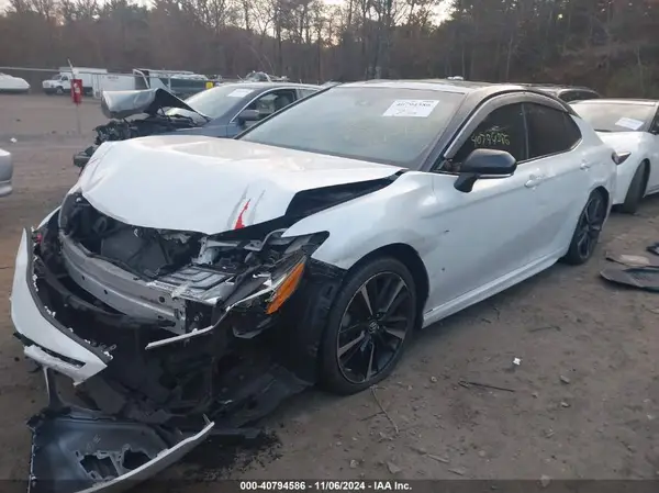 4T1B61HK3KU284833 2019 TOYOTA CAMRY - Image 2