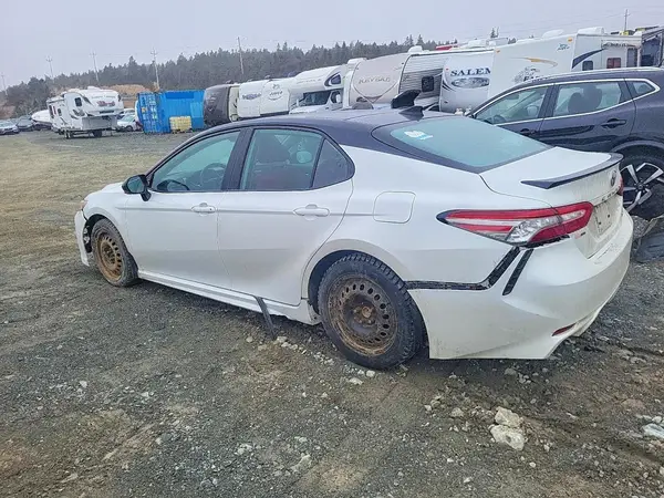 4T1B61HK3KU291457 2019 TOYOTA CAMRY - Image 2