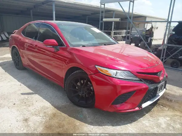 4T1B61HK3KU300335 2019 TOYOTA CAMRY - Image 1