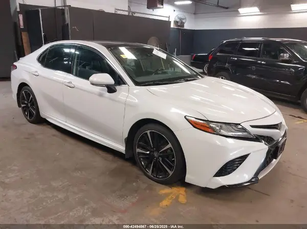 4T1B61HK3KU678896 2019 TOYOTA CAMRY - Image 1