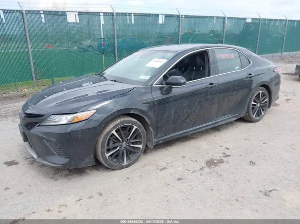 4T1B61HK3KU710603 2019 TOYOTA CAMRY - Image 2