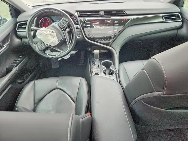 4T1B61HK3KU759283 2019 TOYOTA CAMRY - Image 8