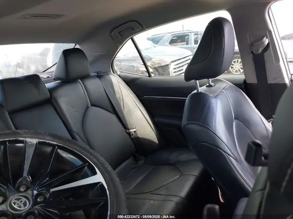 4T1B61HK3KU761745 2019 TOYOTA CAMRY - Image 8