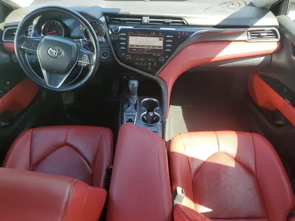 4T1B61HK3KU764158 2019 TOYOTA CAMRY - Image 8