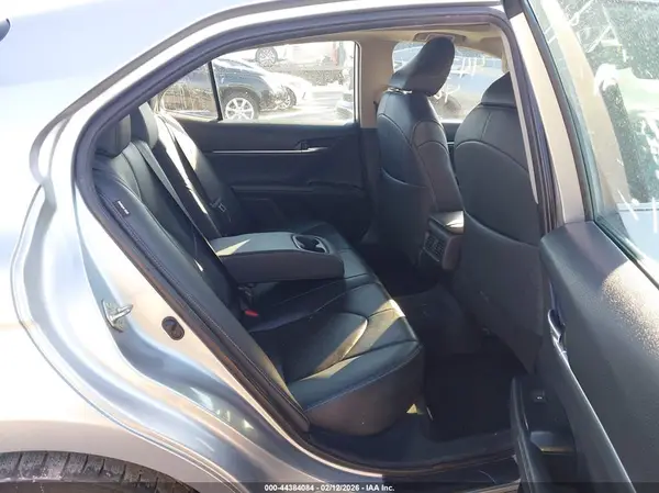 4T1B61HK3KU800236 2019 TOYOTA CAMRY - Image 8