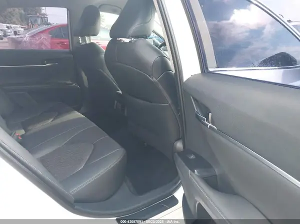 4T1B61HK3KU823676 2019 TOYOTA CAMRY - Image 8