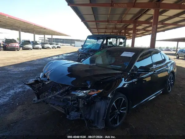 4T1B61HK3KU827646 2019 TOYOTA CAMRY - Image 2