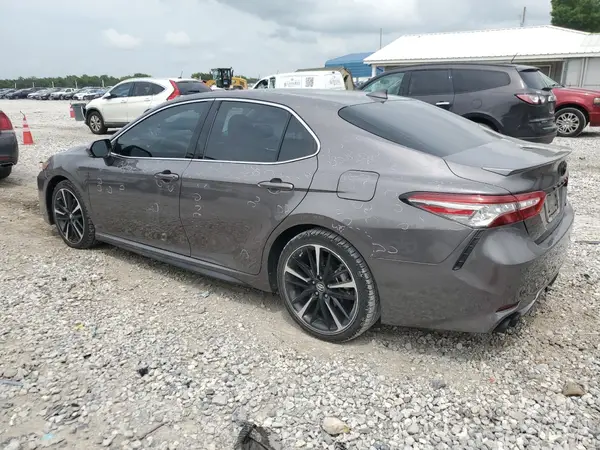 4T1B61HK3KU846813 2019 TOYOTA CAMRY - Image 2