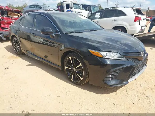 4T1B61HK3KU856581 2019 TOYOTA CAMRY - Image 1