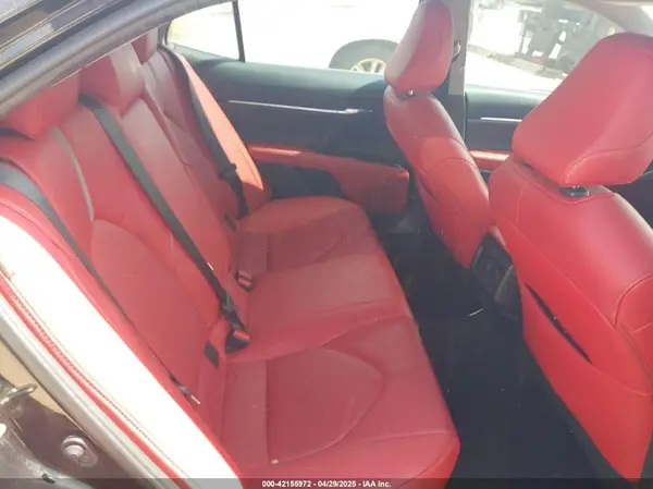 4T1B61HK3KU856581 2019 TOYOTA CAMRY - Image 8