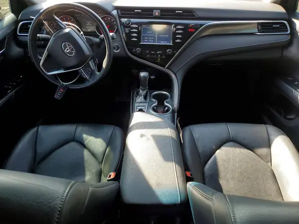 4T1B61HK4JU014220 2018 TOYOTA CAMRY - Image 8