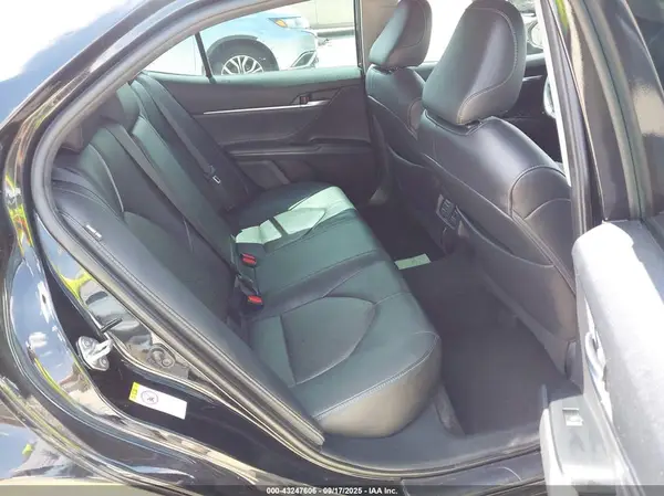 4T1B61HK4JU046892 2018 TOYOTA CAMRY - Image 8