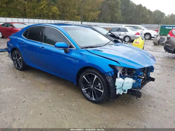 4T1B61HK4JU074854 2018 TOYOTA CAMRY - Image 1