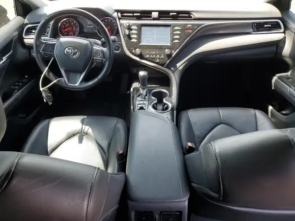 4T1B61HK4JU074871 2018 TOYOTA CAMRY - Image 8
