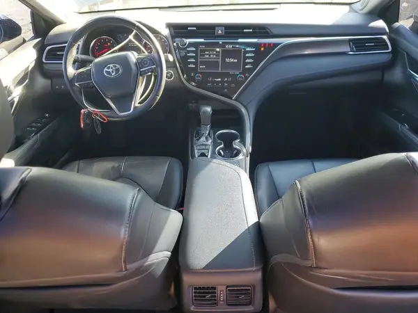 4T1B61HK4JU096689 2018 TOYOTA CAMRY - Image 8