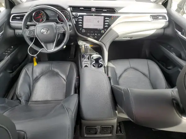 4T1B61HK4JU105505 2018 TOYOTA CAMRY - Image 8