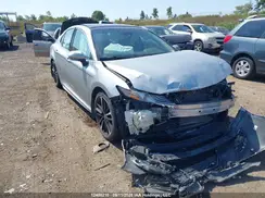 4T1B61HK4JU109005 2018 TOYOTA CAMRY