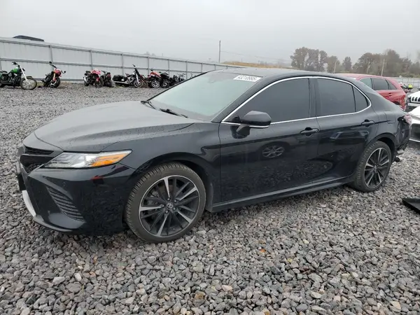 4T1B61HK4JU112258 2018 TOYOTA CAMRY - Image 1