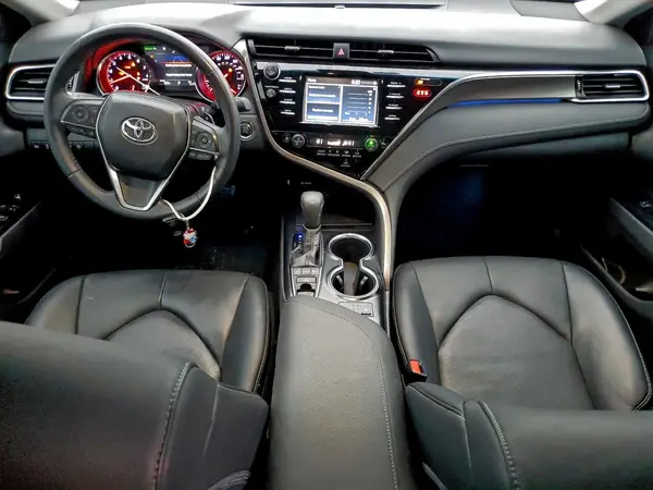4T1B61HK4JU131456 2018 TOYOTA CAMRY - Image 8