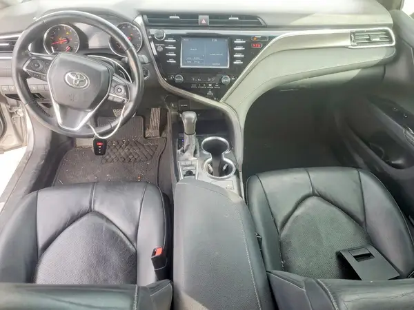 4T1B61HK4JU134759 2018 TOYOTA CAMRY - Image 8