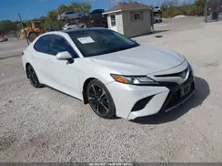 4T1B61HK4JU140285 2018 TOYOTA CAMRY