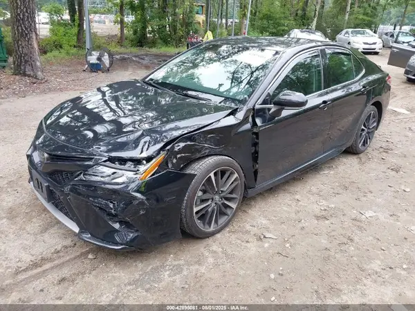 4T1B61HK4JU148516 2018 TOYOTA CAMRY - Image 2