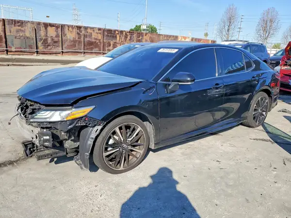 4T1B61HK4JU149147 2018 TOYOTA CAMRY - Image 1