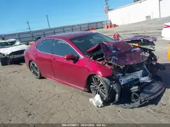 4T1B61HK4JU568244 2018 TOYOTA CAMRY