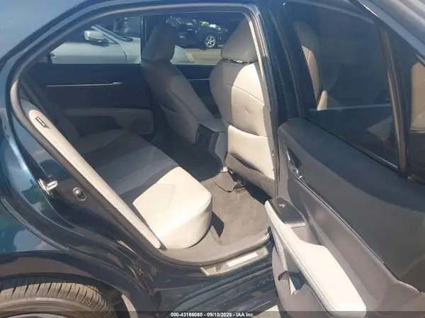 4T1B61HK4JU638986 2018 TOYOTA CAMRY - Image 8