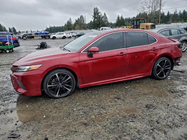 4T1B61HK4JU664410 2018 TOYOTA CAMRY - Image 1