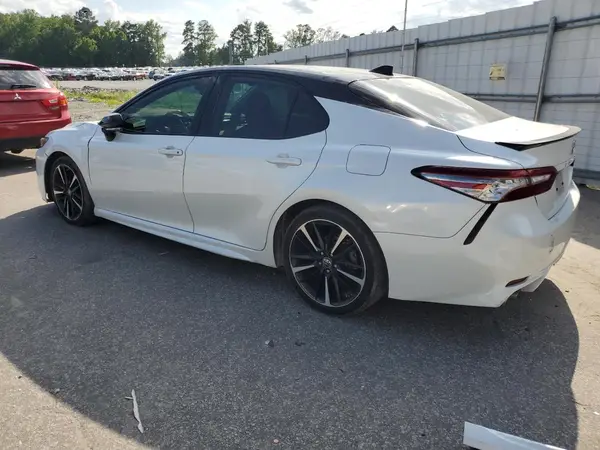 4T1B61HK4KU172008 2019 TOYOTA CAMRY - Image 2