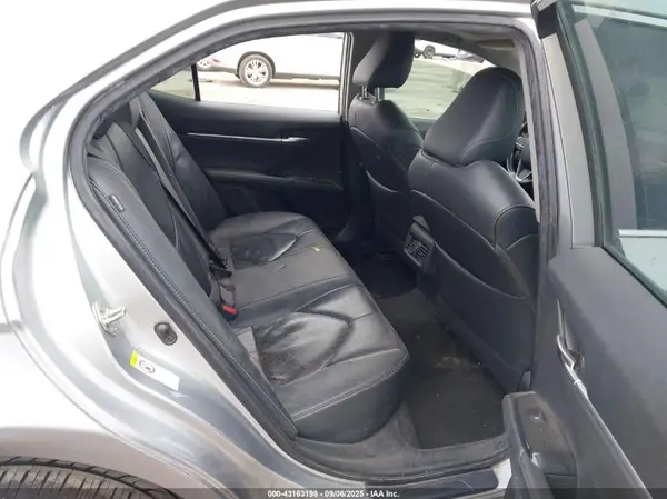 4T1B61HK4KU180349 2019 TOYOTA CAMRY - Image 8