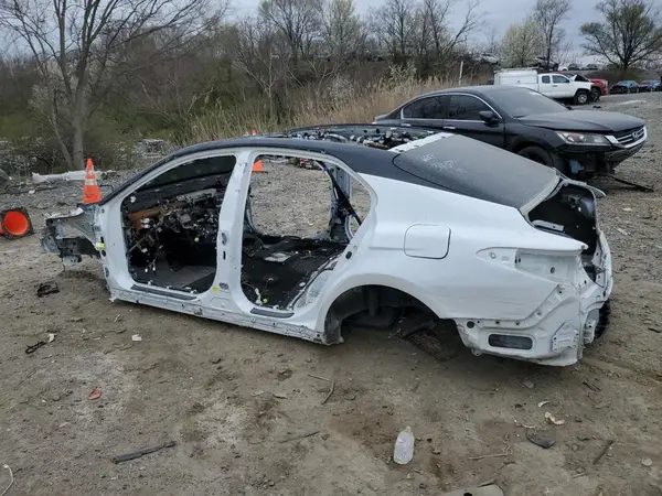 4T1B61HK4KU185924 2019 TOYOTA CAMRY - Image 2