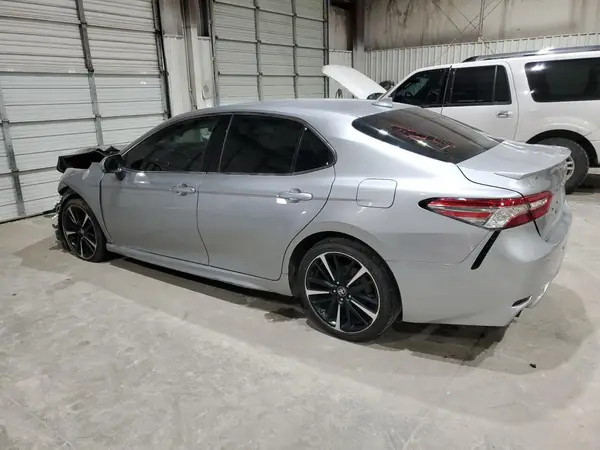4T1B61HK4KU187561 2019 TOYOTA CAMRY - Image 2