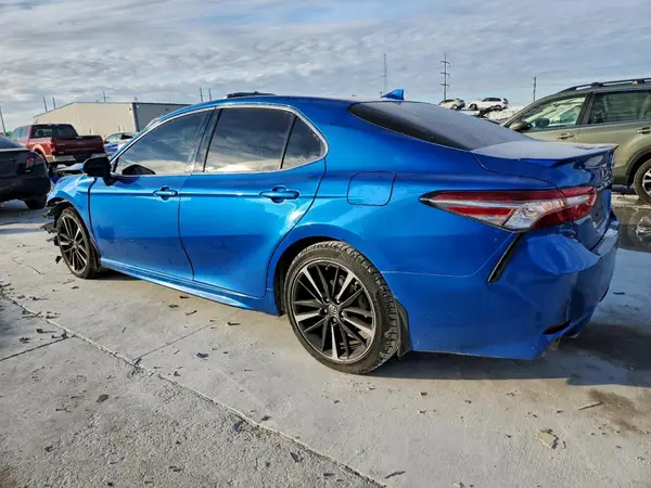 4T1B61HK4KU194901 2019 TOYOTA CAMRY - Image 2