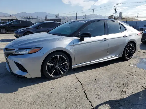 4T1B61HK4KU212880 2019 TOYOTA CAMRY - Image 1
